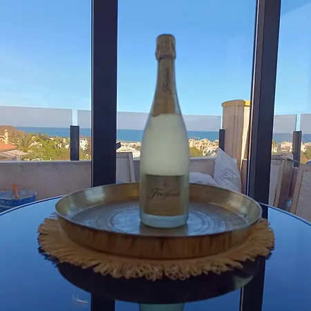 Rising Sun Διαμέρισμα Τορεβιέχα