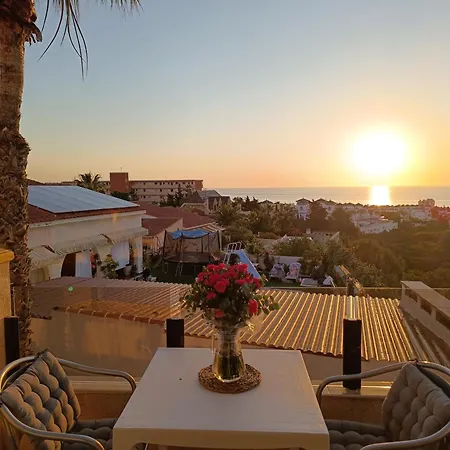 Διαμέρισμα Rising Sun Τορεβιέχα