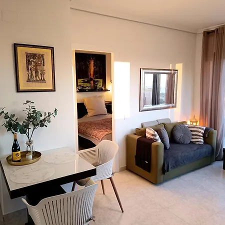 Rising Sun Apartment *